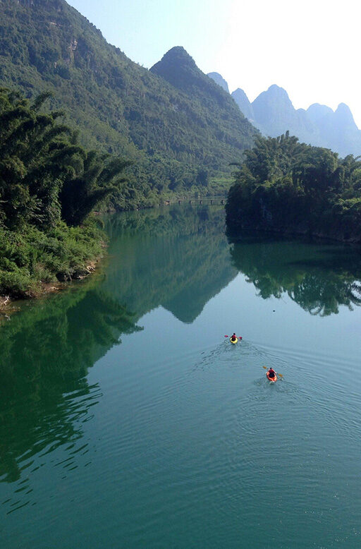 Adventurous Journey in Qiandaohu