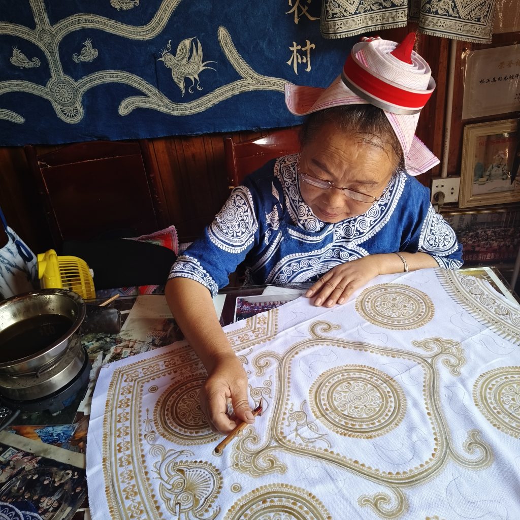 Traditional art workshop in Guizhou