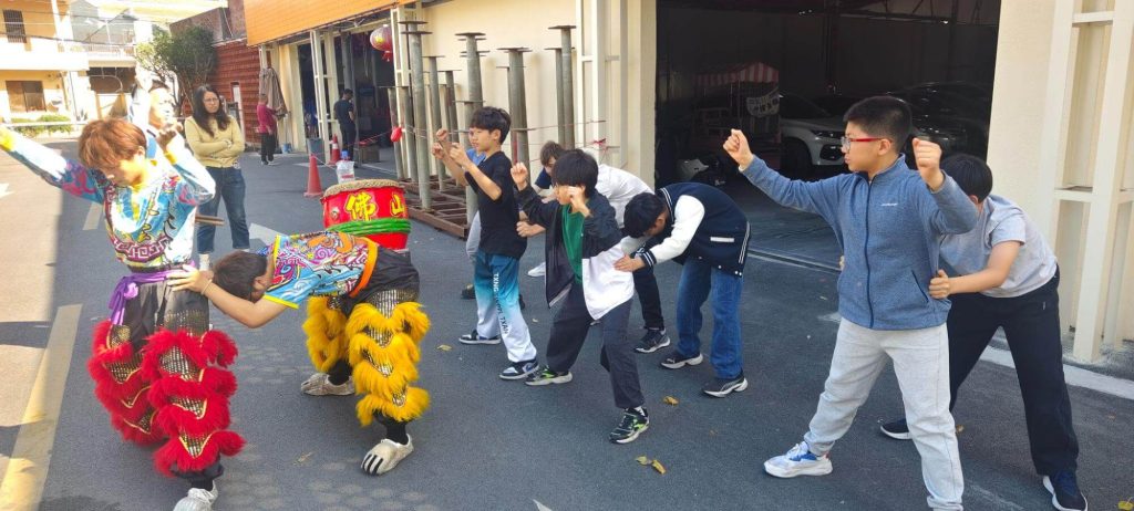 Students taking part in traditional Chinese activities